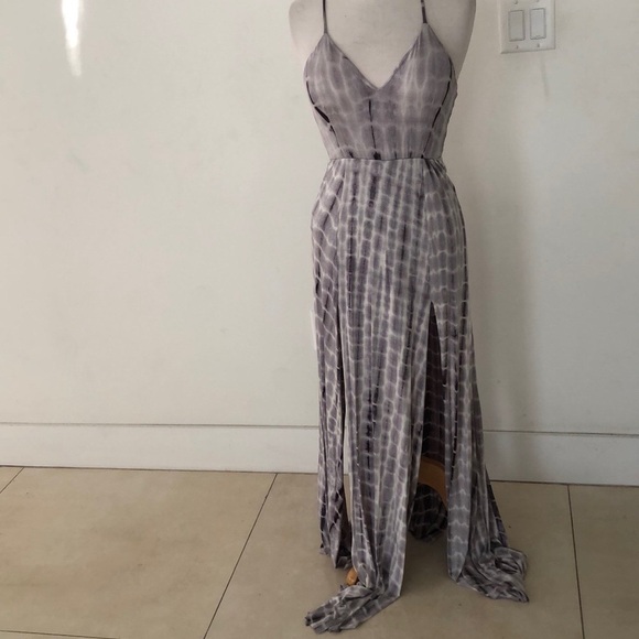 Akira Chicago Red Label  maxi pool dress / with shorts underneath Size L - Picture 1 of 10